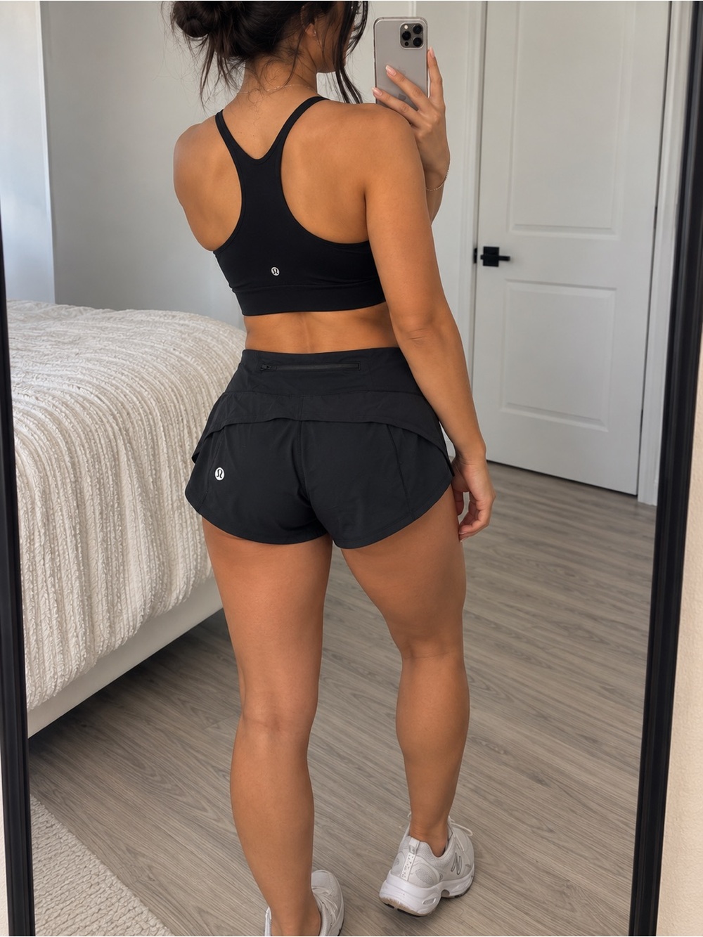 Lululemon Speed Up Running Shorts Black Size 6